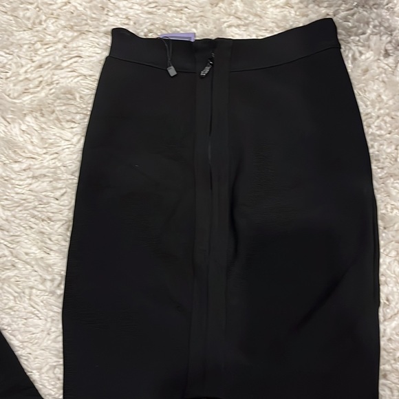 Herve Leger bandage skirt black in s NEW - Picture 2 of 3